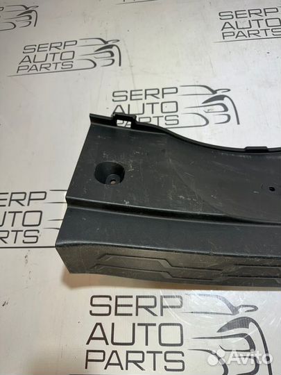 Накладка замка багажника Kia Soul AM G4FC 2009