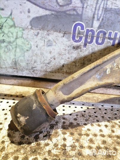 Рычаг передний правый Mazda Xedos 9