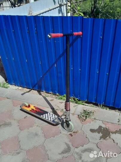 Трюковой самокат кастом стрит