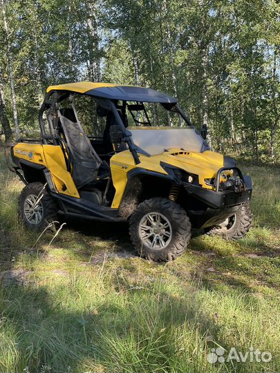 Brp can-am commander 1000 xt