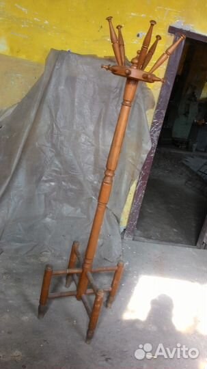 Вешалка антикварная