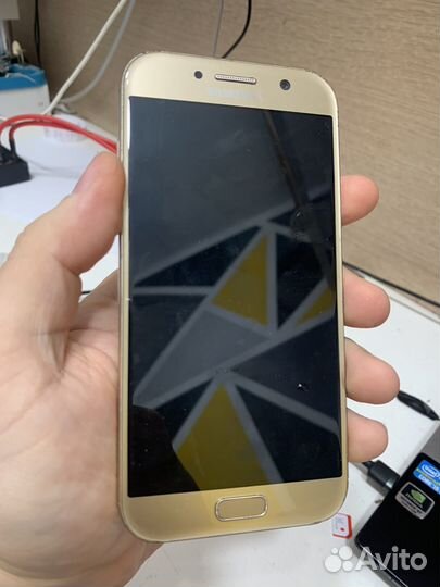 Samsung Galaxy A5 (2017) SM-A520F/DS, 3/32 ГБ