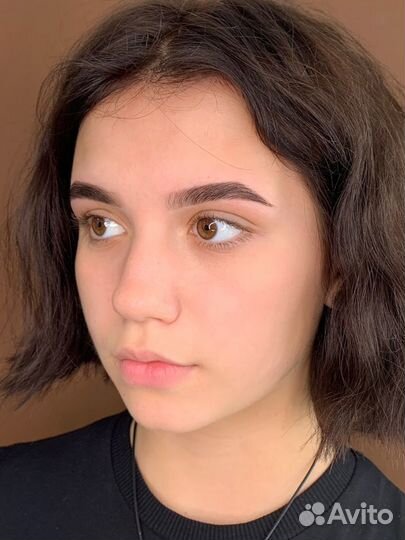 Коррекция и окрашивание бровей и ресниц