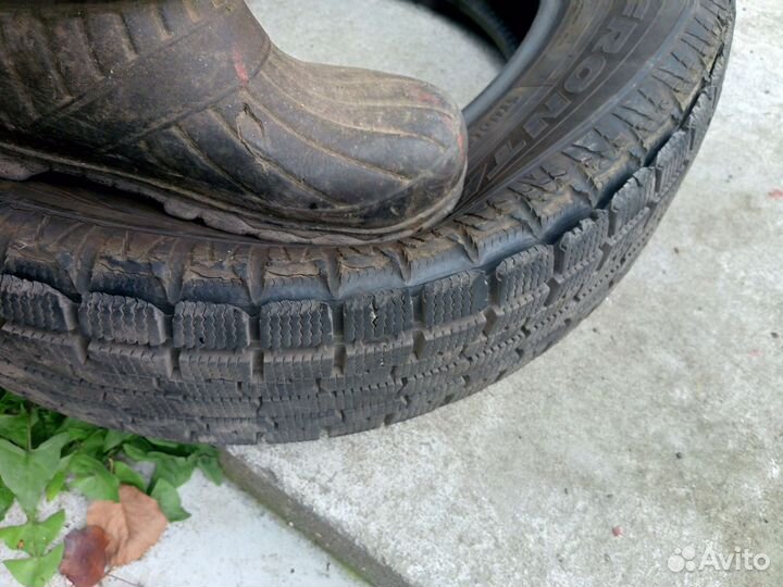 Toyo Observe Garit GIZ 185/65 R15