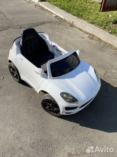 Электромобиль детский без/с пультом управления