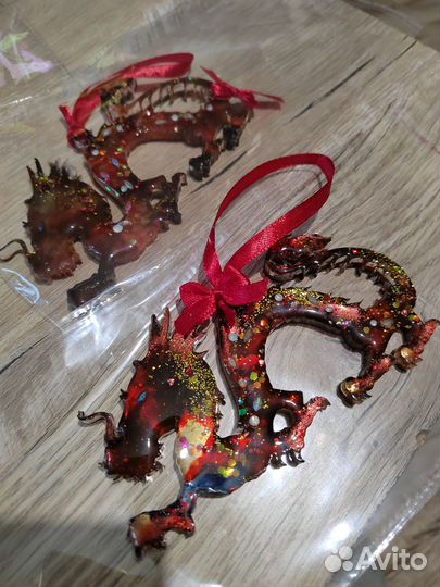 Новогодняя елочная игрушка-украшение Дракон