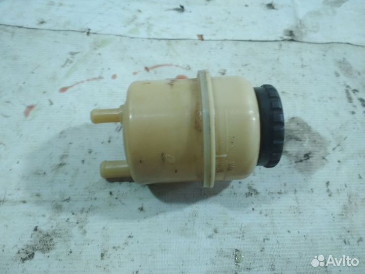 Бачок гидроусилителя Daewoo Nexia 1995