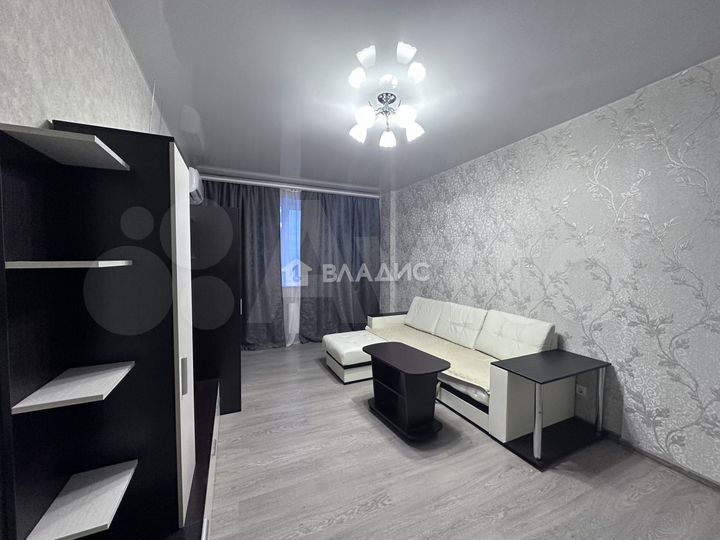 2-к. квартира, 60 м², 12/17 эт.