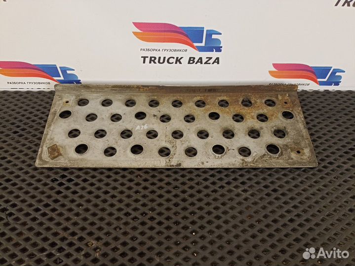 A9416663428 Площадка подножки правой