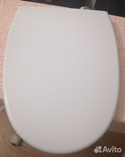 Сидение на унитаз, дюропласт