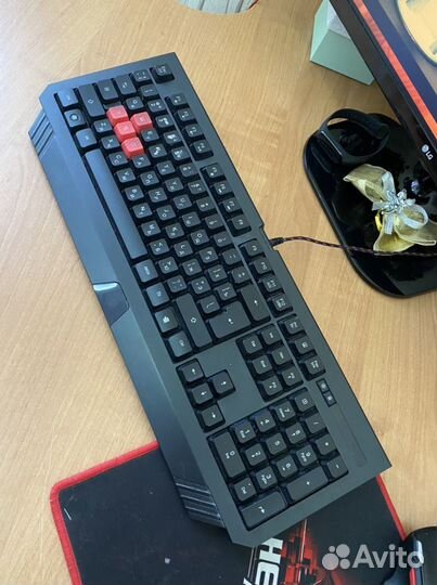 Игровая клавиатура