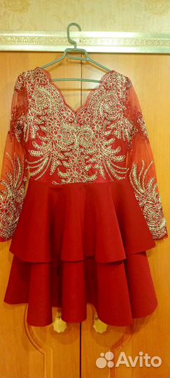 Вечернее платье