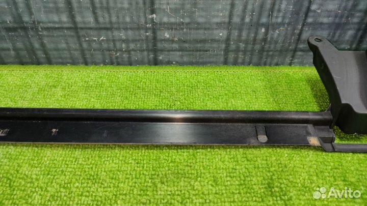 Крепление радиатора Bmw X5 E53 M54 2006