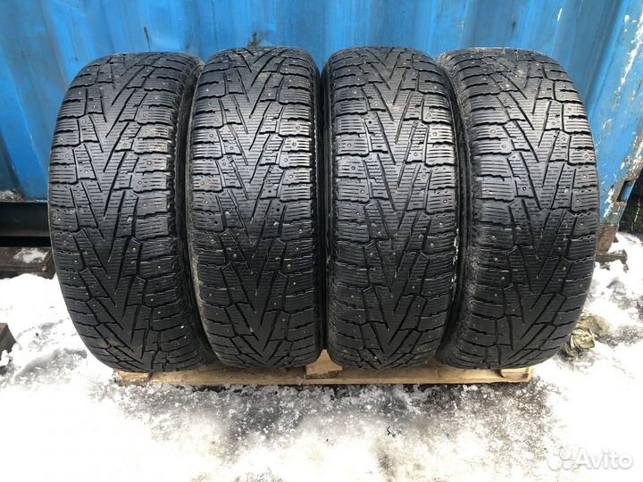 Roadstone Winguard WinSpike SUV 265/60 R18 114T