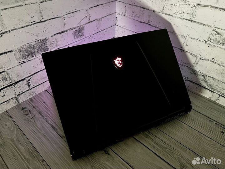 Игровой ноутбук MSI Leopard i7/144гц/RTX