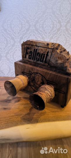 Fallout подставка для смартфона