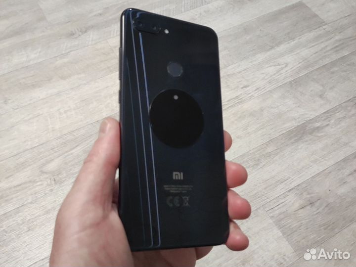 Xiaomi Mi 8 Lite, 4/64 ГБ