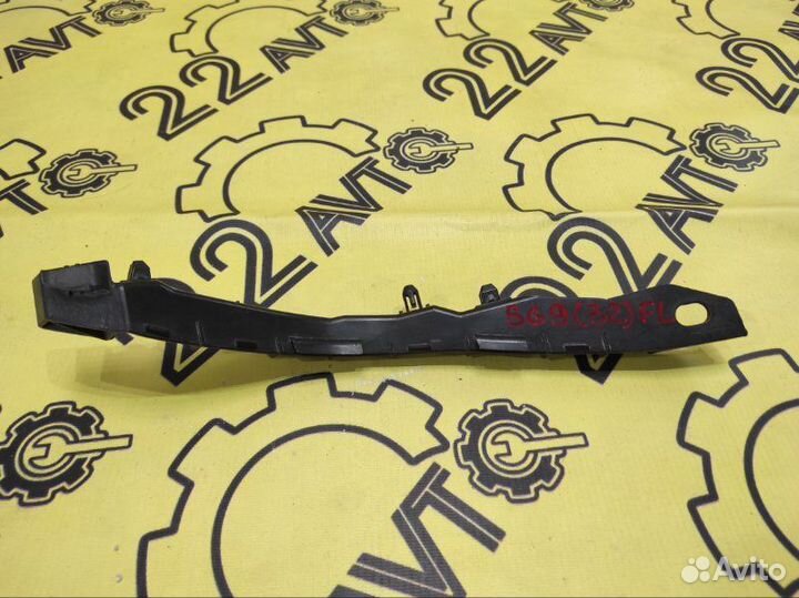 Крепление бампера переднее левое Subaru Forester