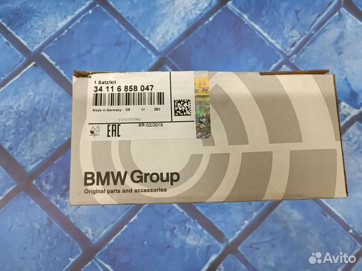 Тормозные колодки передние BMW 5 серия F10 новые