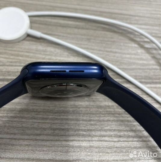 Часы apple watch 6 44 mm