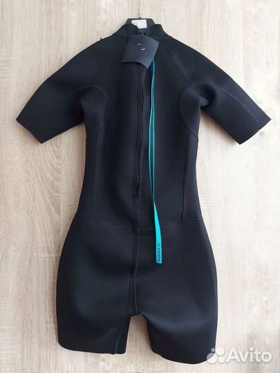 Гидрокостюм decathlon (костюм для плавания)