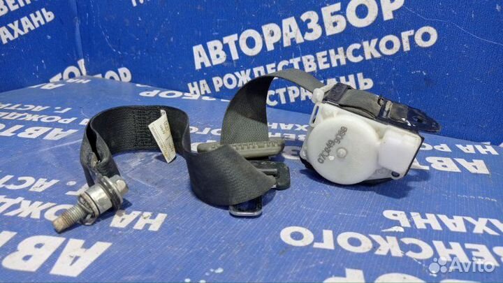 Задний правый ремень безопасности Nissan Murano