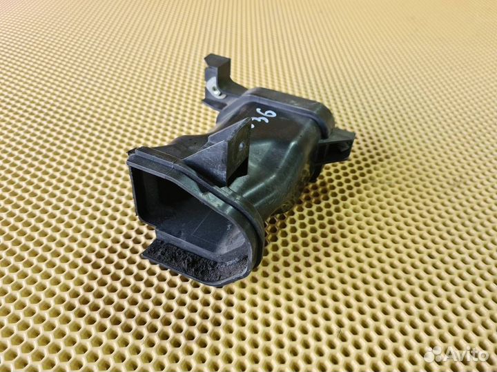 Воздуховод передний правый Infiniti Ex Qx50 J50