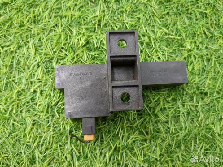 Антенна бесключевого доступа Audi A4 B8 cala 2009