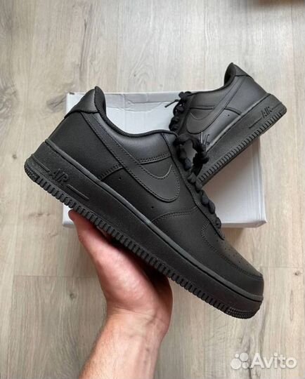 Nike Air Force 1 low black