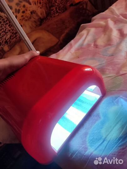 Уф лампа для ногтей