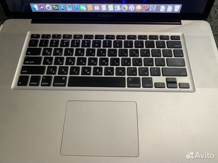 Apple MacBook Pro 17-inch, Early 2011