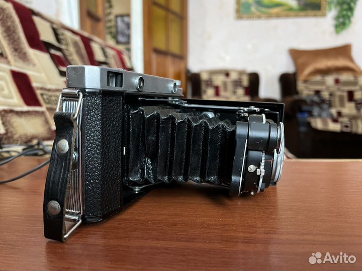 Пленочный фотоаппарат Москва-5