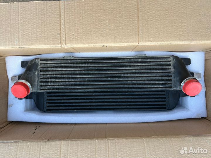Интеркулер BMW G30/G31 520-540d G32 620-640d