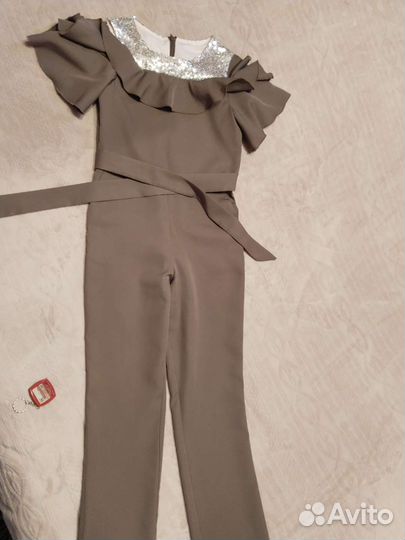 Комбинезон нарядный для девочки