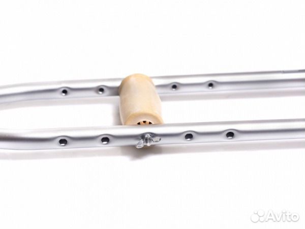 Костыли для реабилитации после травм. Прокат