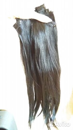 Волосы на заколках