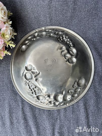 Тарелка блюдо оловянная