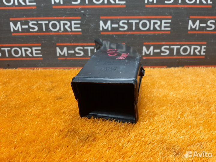 Воздуховод тормозов правый Bmw 5-Series E39 M54B30