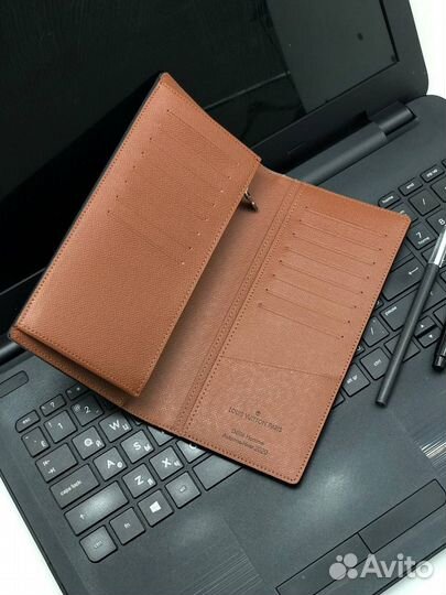 Купюрник Louis vuitton