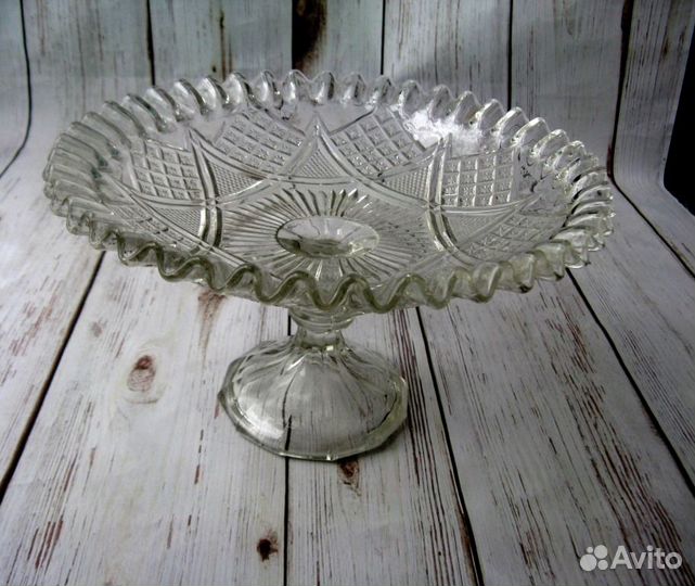 Ваза на ножке стекло Мальцов номер дореволюционная