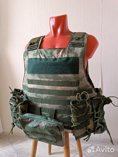 Плитник бронежилет