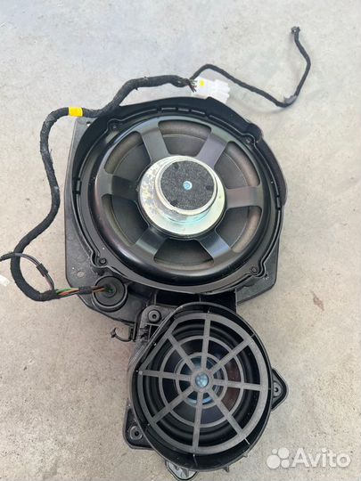 Динамик Harman/Kardon передний левый Mercedes-Benz