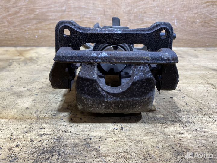 Суппорт задний левый Fiat Tipo 2 S94