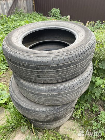 Yokohama Advan A13C 215/65 R16 26F