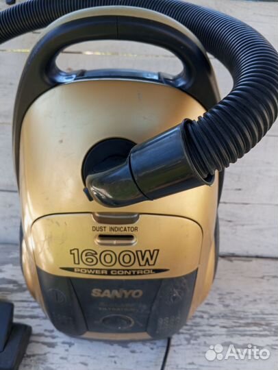Пылесос sanyo