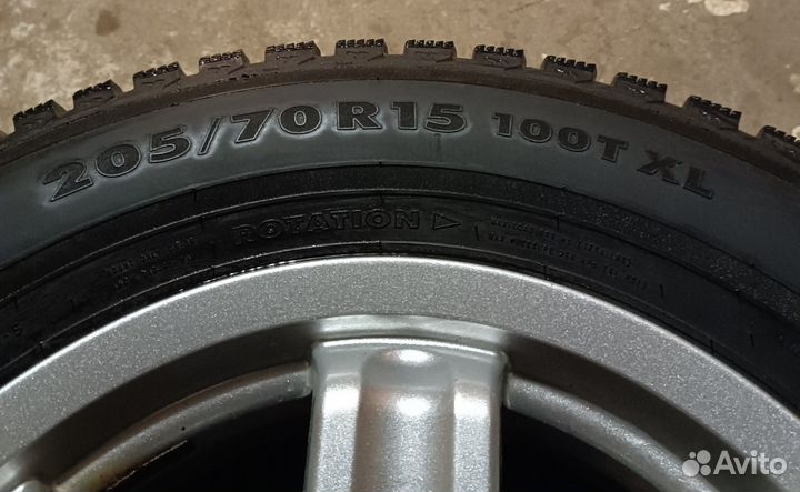 Nokian Tyres Hakkapeliitta 5 205/70 R15 100T