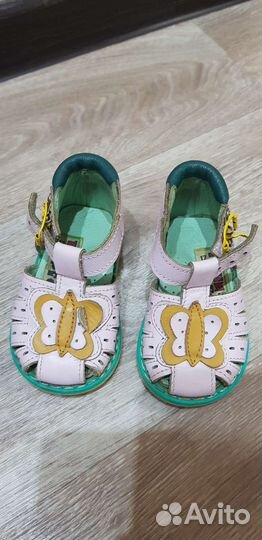 Сандалики для девочки