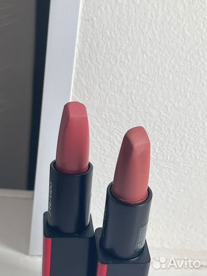 Помада матовая shiseido