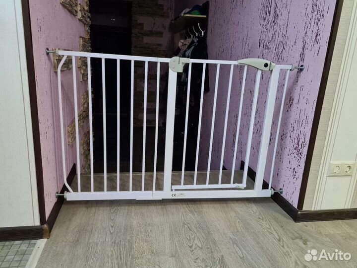 Калитка для лестничного проема baby safe