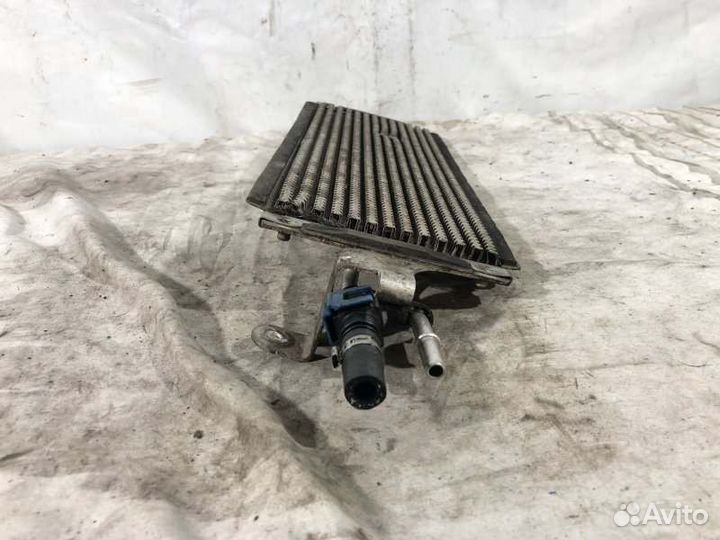 Радиатор топливный Jaguar Xe 1 До Рестайл